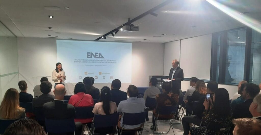 Ambasciata Italiana a Singapore per la Giornata Nazionale dello Spazio 4 ambasciata italia singapore giornata spazio