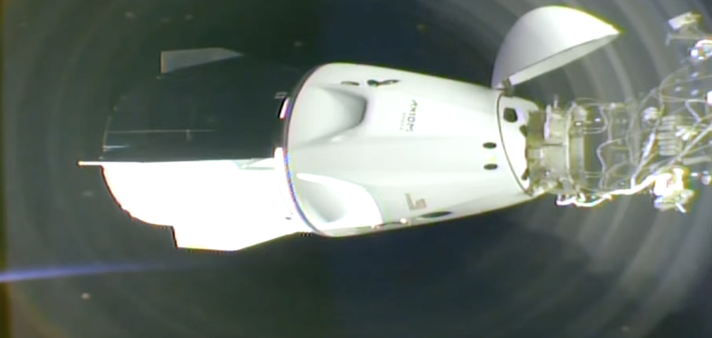 AX-3 Attracco - Stazione-Spaziale