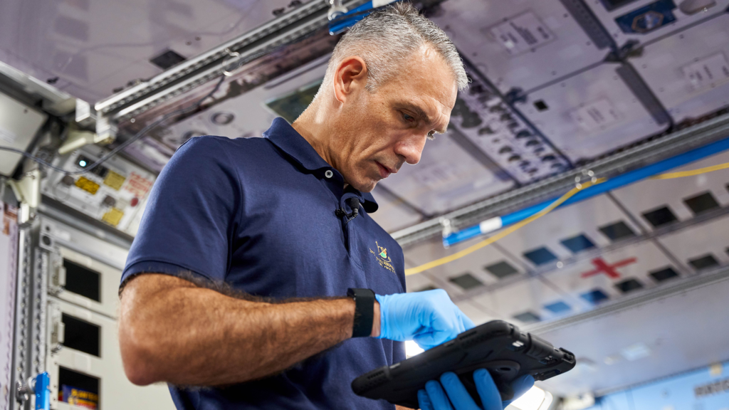 esperimenti AX-3 foto aeronautica militare