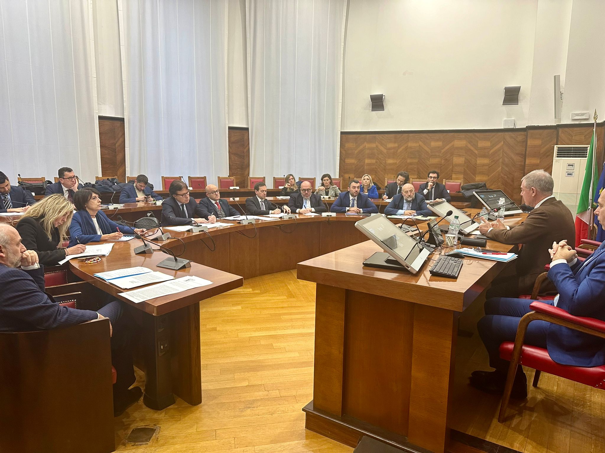 MIMIT-Urso-Conferenza -Regioni