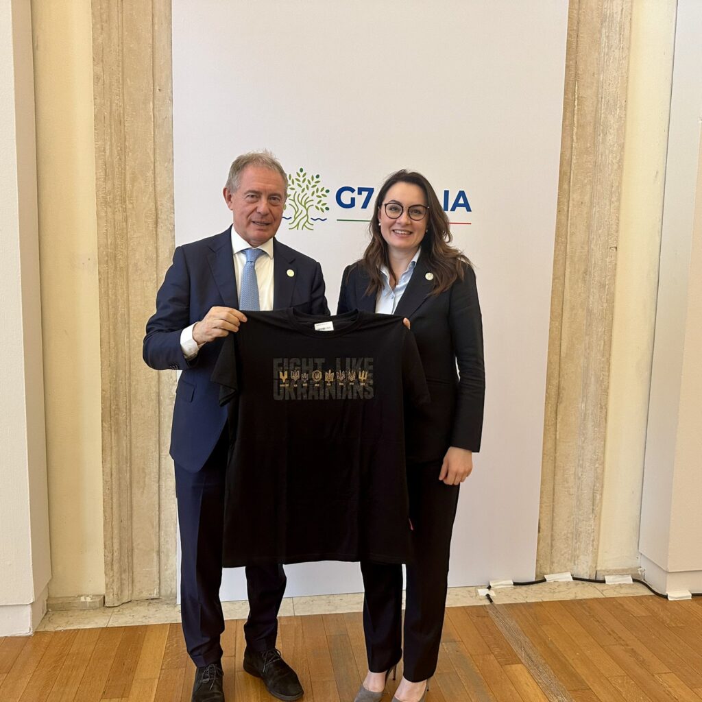 ucraina incontra urso g7