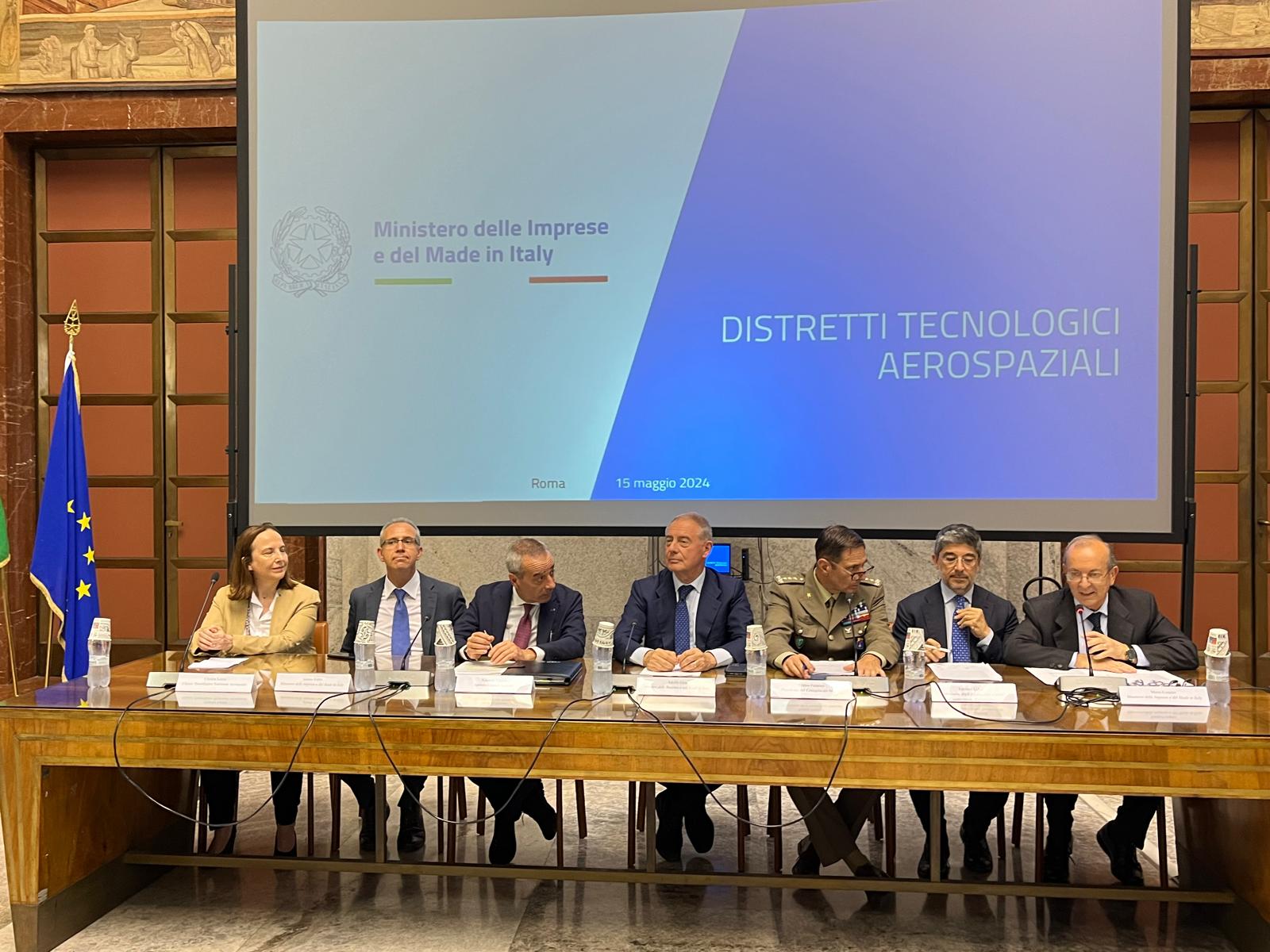 mimit urso legge spazio