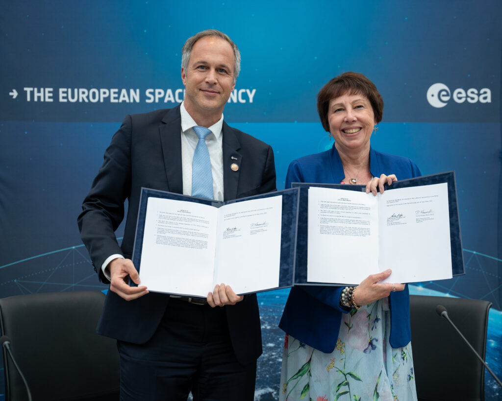 ExoMars: Esa e Nasa uniscono le forze per far atterrare il rover europeo su Marte 2 exomars esa-nasa- FOTO X