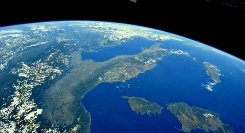 nones italia pontile mediterraneo