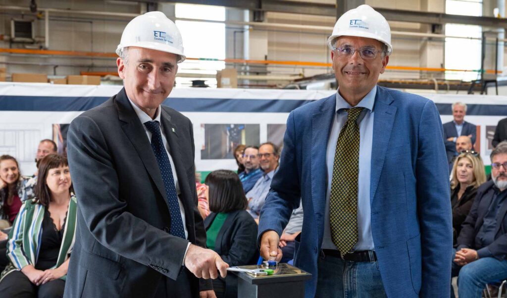 AiLoV-ET: nasce a Roma Tor Vergata il Laboratorio di ottica avanzata per le onde gravitazionali 2 AiLoV-ET_2024 posa pietra roma tor vergata Fotografia ©unitorvergata