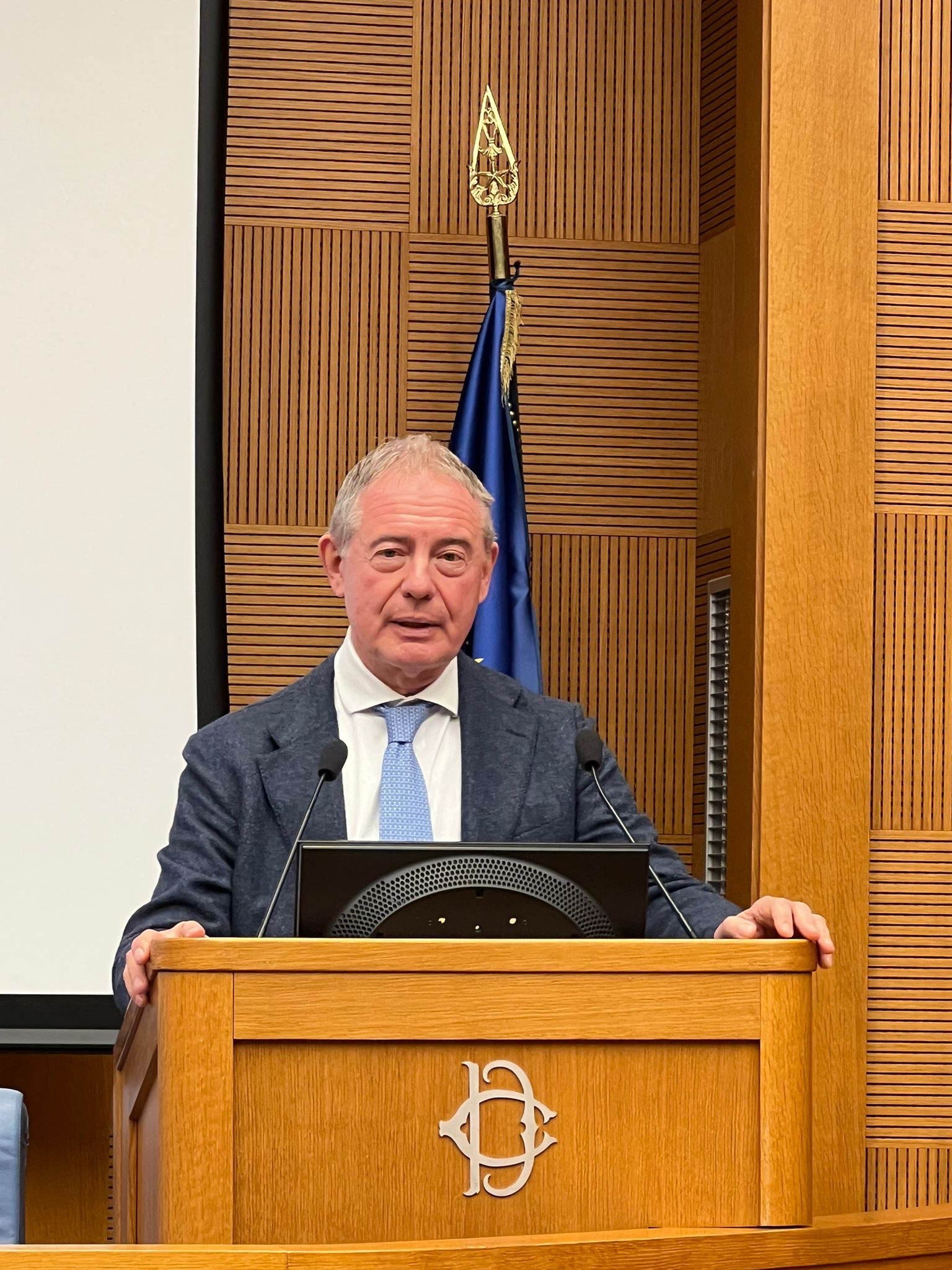 Urso-Giornata-Spazio