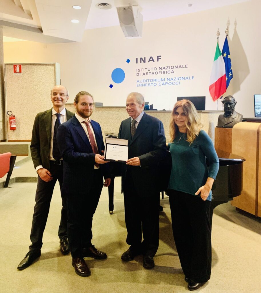 Premio “Ernesto Capocci”: il vincitore è l'astrofisico Andrew Alberini 2 premio