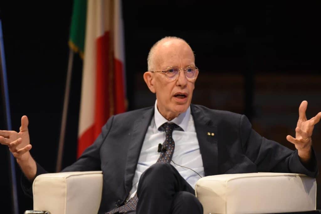 Presidente della Angel Holding - CAV. Vito Pertosa