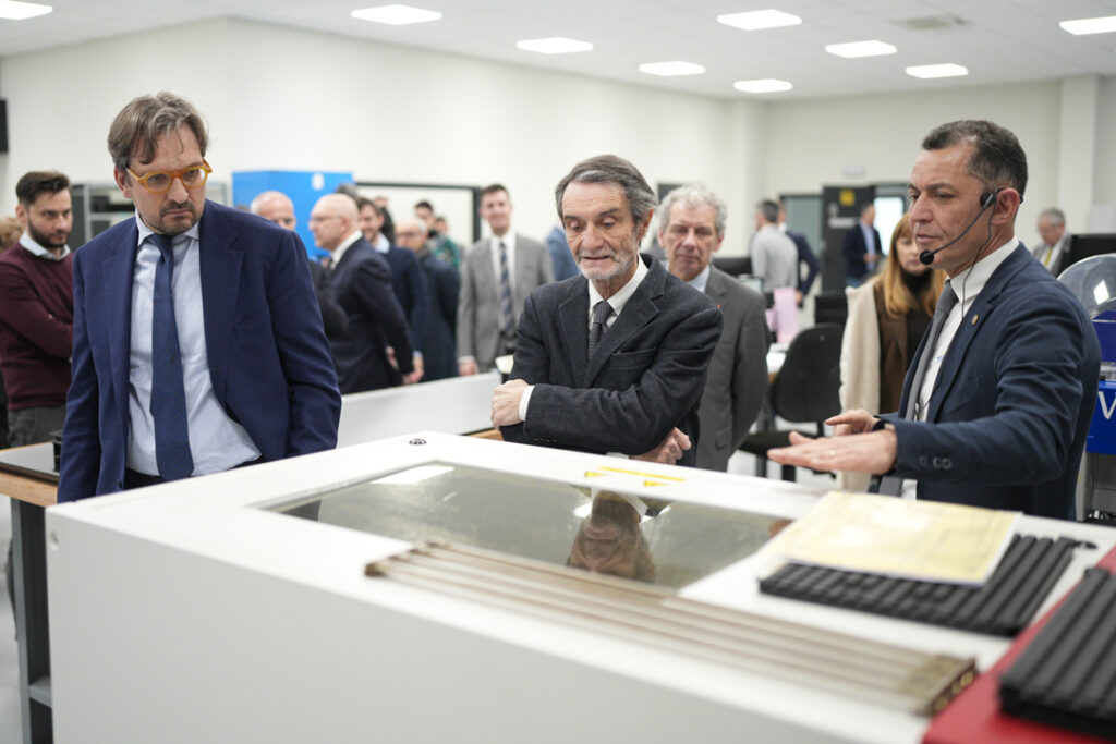 Aerospazio Varese, Regione Lombardia vicina alle eccellenze del settore 1 Lombardia