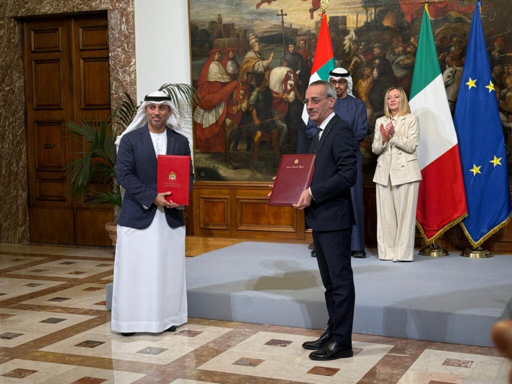 L’Italia e gli Emirati Arabi Uniti rafforzano la cooperazione spaziale con la firma di due nuovi accordi 1 Italia