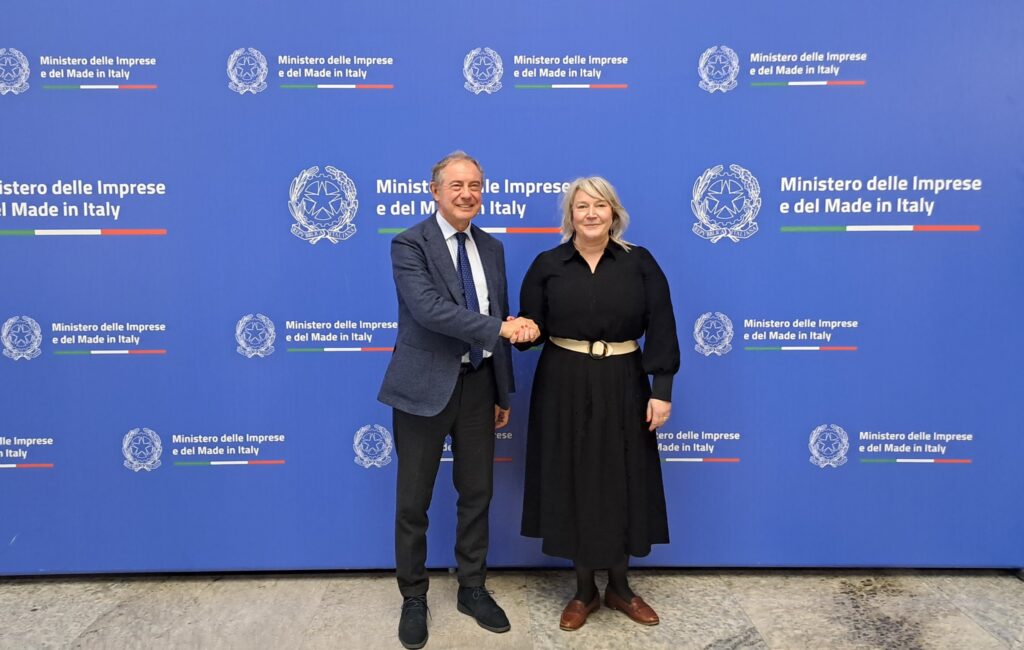 Spazio: Urso incontra ministro danese Egelund, "necessario Space Act europeo" 1 Spazio